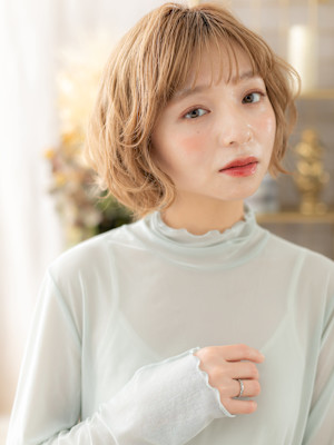 外国人風ハイトーンカラーボブウルフマッシュ　ホワイトブロンド