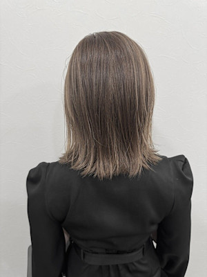 ケアブリーチ×グレージュ