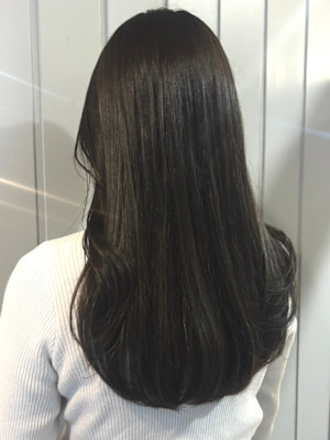 黒髪ロング　艶髪　髪質改善トリートメント　ワンカール