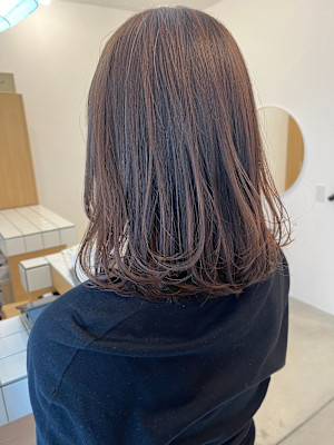 #切りっぱなしボブ #前下りボブ #顔周りレイヤー 