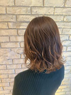 ボブ×ベージュカラー