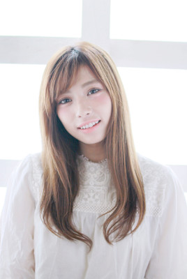 軽めロング/透明感/ハニーベージュ/マロンベージュ/艶髪