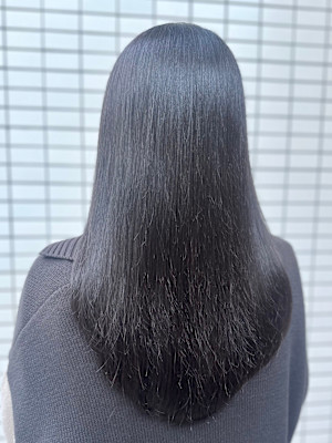 艶髪ストレートパーマ/レイヤーカット/バイカルテトリート