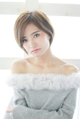 艶カラー/丸みショート/大人ショート/マロンベージュ