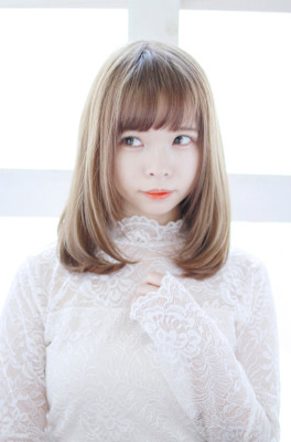 レイヤーカット/マロンベージュ/ミディアムレイヤー