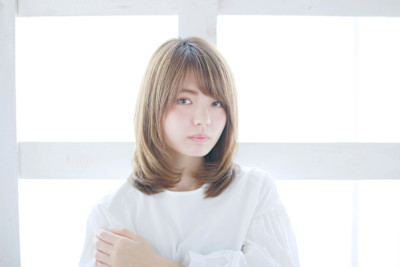 ミディアムレイヤー/レイヤー/内巻き/マロンベージュ