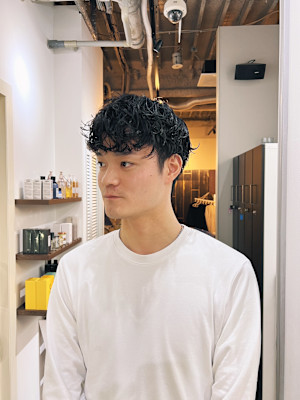 メンズ　カット　マッシュ　パーマ
