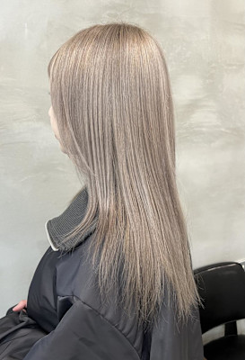 ホワイトベージュ