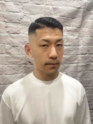 メンズ/フェード/パートスタイル/七三分け/短髪/ショート