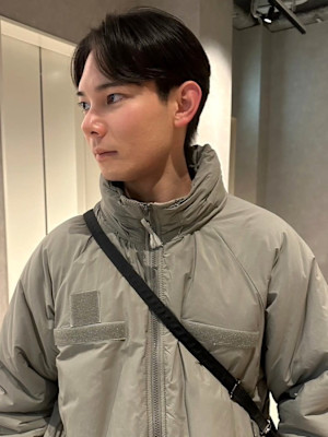 センターパート　爽やか　メンズショート　ビジネス　30代