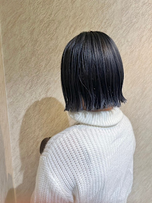 切りっぱなしボブ