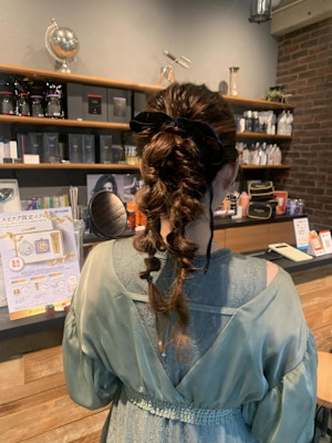 お呼ばれヘアアレンジ