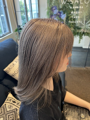 【W_SALON 河原町】アッシュグレー/ミディアムボブ