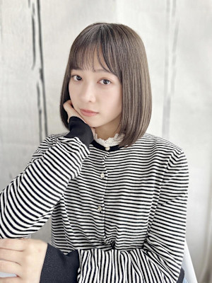 ナチュラルストレートボブスタイル