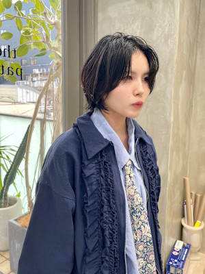 ショート × 緩めパーマ