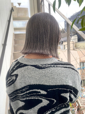 切りっぱなしボブ×ラベンダーグレー