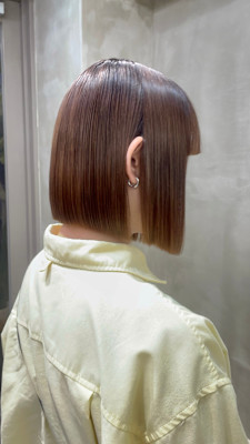 切りっぱなしボブ×酸性ストレート