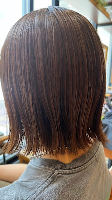 切りっぱなしボブツヤツヤ朝のお手入れ外ハネオイルアッシュ札幌