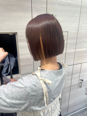 切りっぱなしボブ