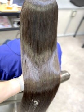 TIARA 博多店×スタイル