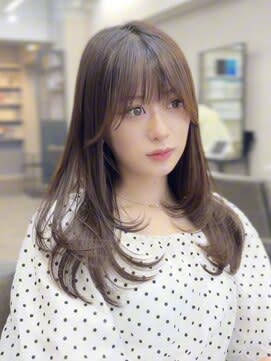 TIARA 博多店×スタイル