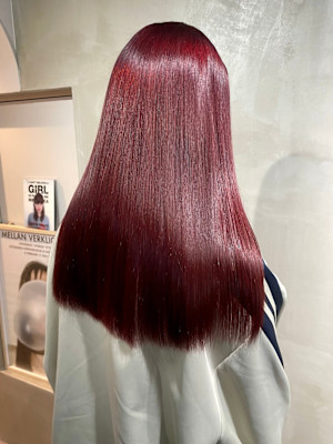 ワインレッドカラー