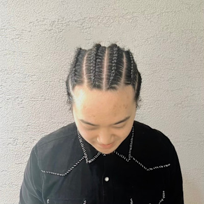 コーンロウ６本＋ブレイズ６本