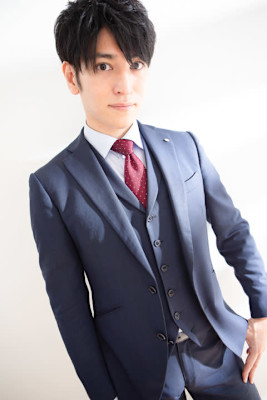 アップバングモテる流行イケメン黒髪モテ髪ツーブロックビジネス