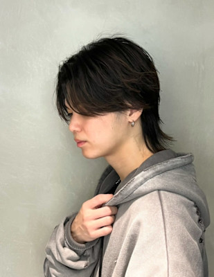 ダークアッシュ/センターパート/メンズウルフ