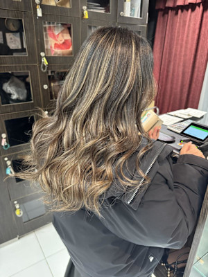 ハイライトダークグレージュ【錦糸町北口】