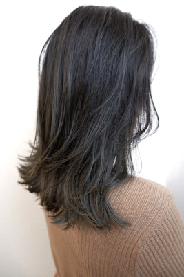 くすみ重視ダークトーンカラー