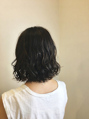 ナチュラルハイライト×Aラインエアリーボブ