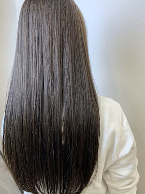 艶ストレートアッシュ