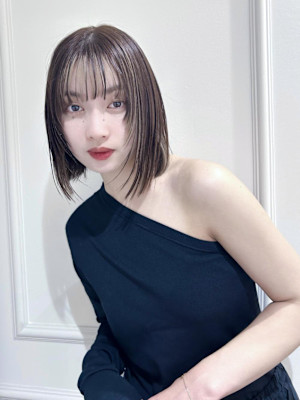 切りっぱなしボブ顔周りレイヤーカット【 大阪 上新庄】