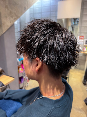 メンズ　ゆるめツイストスパイラルパーマ