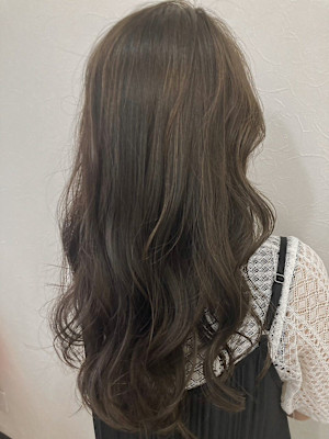 ハイライト × 透明感ネビージュ