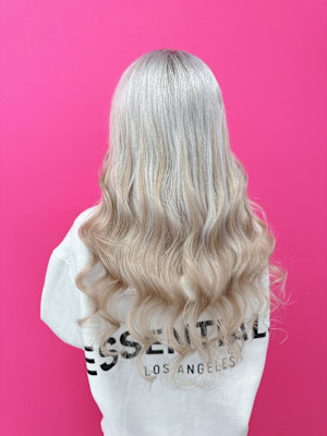 ギャルの女の子必見！ハイトーンロング！