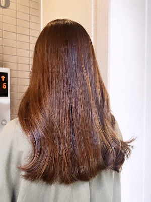 ｜オレンジブラウンでガーリーヘア｜