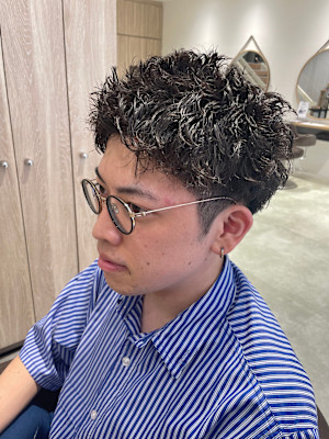 ツイストパーマで無造作に動きを【三軒茶屋】