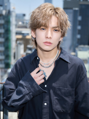 無造作コンマセンターパート×ミルクティーベージュ