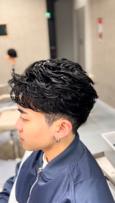 横浜フェザーパーマニュアンスパーマ韓国風センターパート