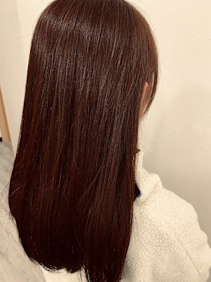 ベリーピンクでオフィスヘア