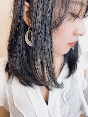 大人可愛い小顔レイヤー