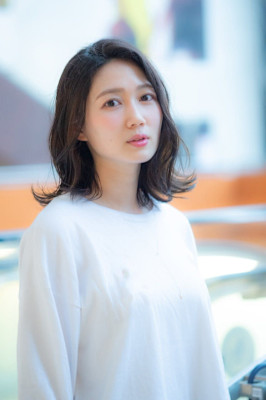 ナチュラルウェーブ×ダークアッシュ