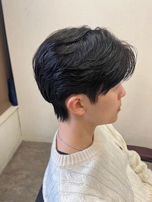 メンズ/縮毛矯正/髪質改善/パーマ/カット/センターパート