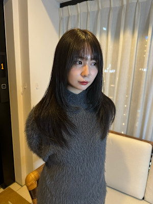 ロングレイヤー/アッシュグレー/透明感カラー