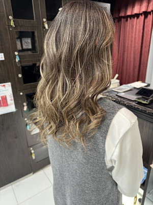 ハイライトカラー【錦糸町北口】