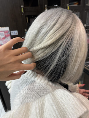 ホワイト/インナーデザイン【錦糸町北口】/ anri