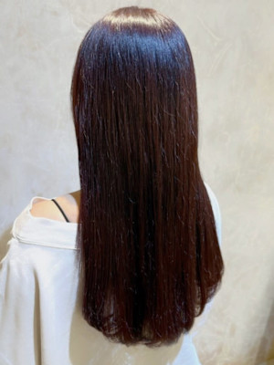 暖色系カラー　ボルドーカラー　艶髪ロングヘア　髪質改善