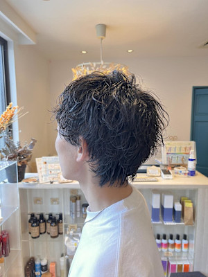 シャドーツイスト韓流パーマ